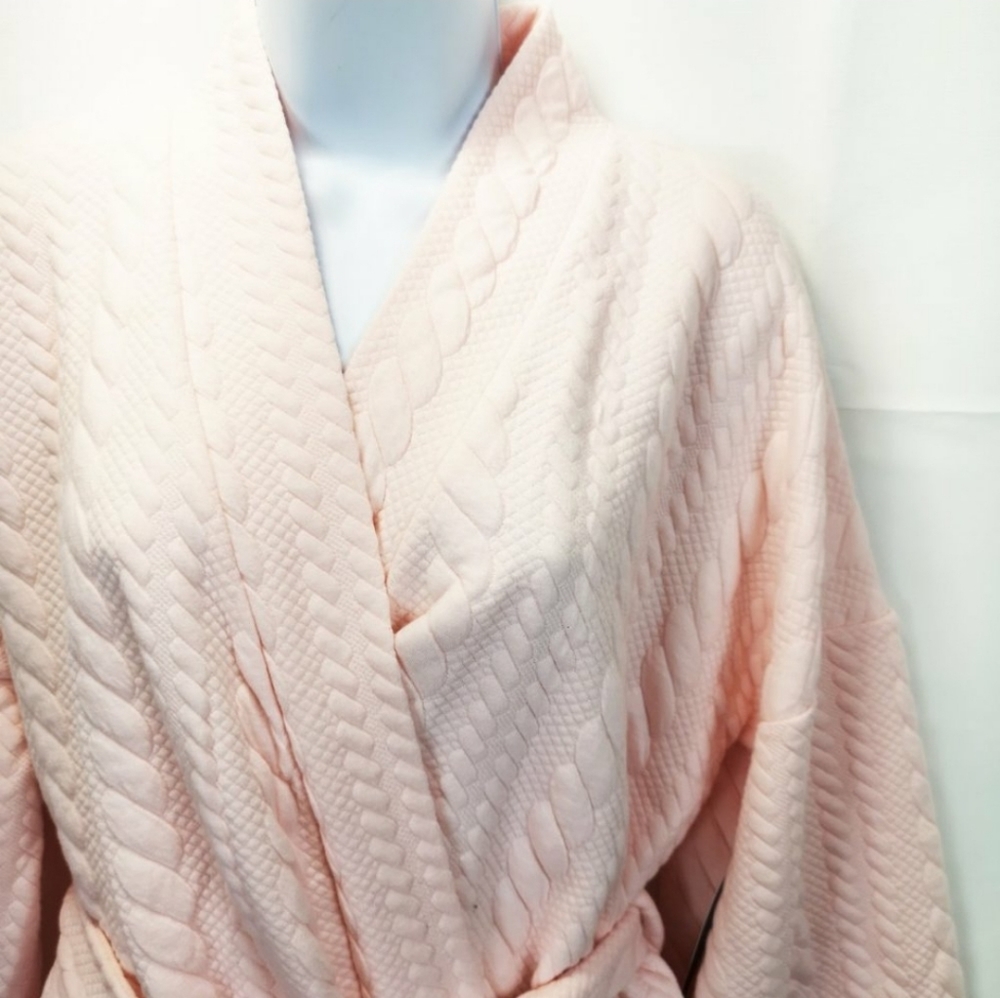 🚩🚩FINAL SALE 🚩🚩Tahari Bath robe - Picture 7 of 8